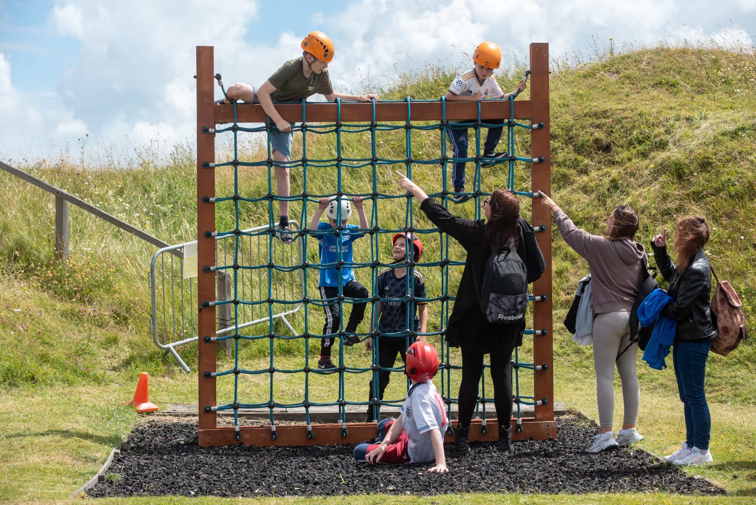 328_PeterAshley07_07_24_240707 FFD-assault-course